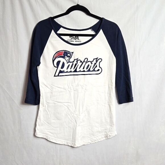 🖤5/$20🖤 PATRIOTS.. shirt.. - Picture 1 of 10